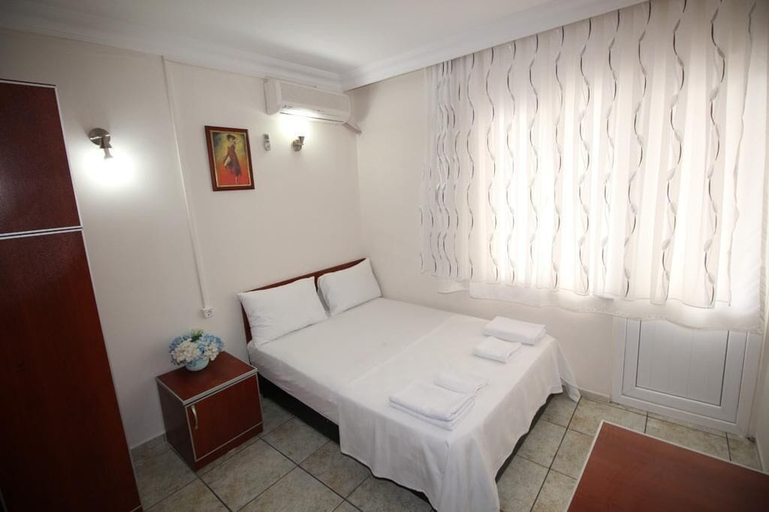 Bedroom 4, Avsa Marina Otel Yarim Pansiyon, Marmara