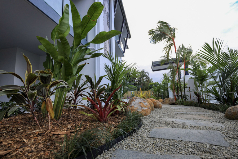 Exterior & Views 2, Valle Vista Luxury Apartments, Cairns