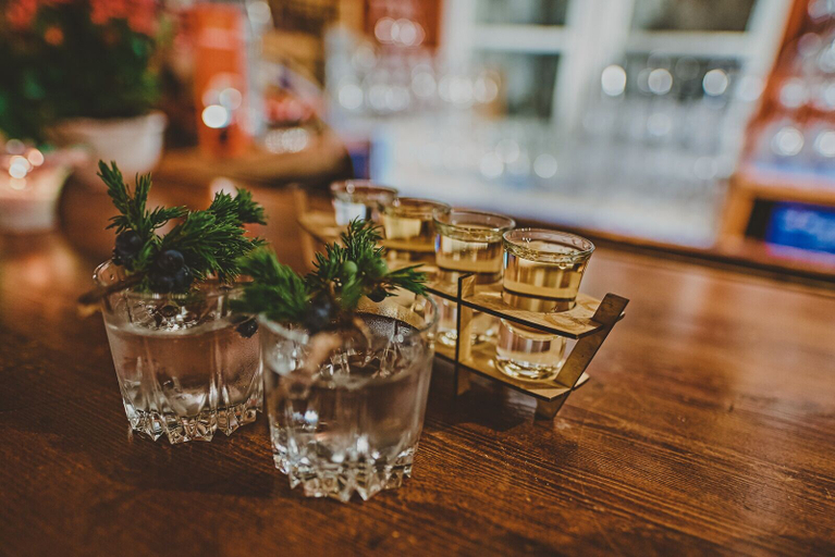 Food & Drinks 5, Kræmmervika Havn, Vestvågøy