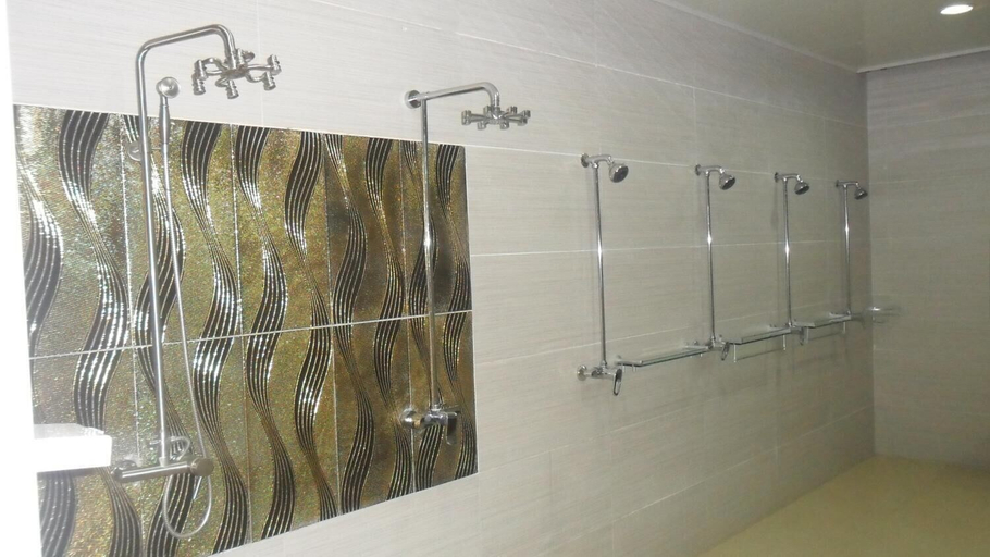 Bathroom 3, Yabuli Manor, Harbin