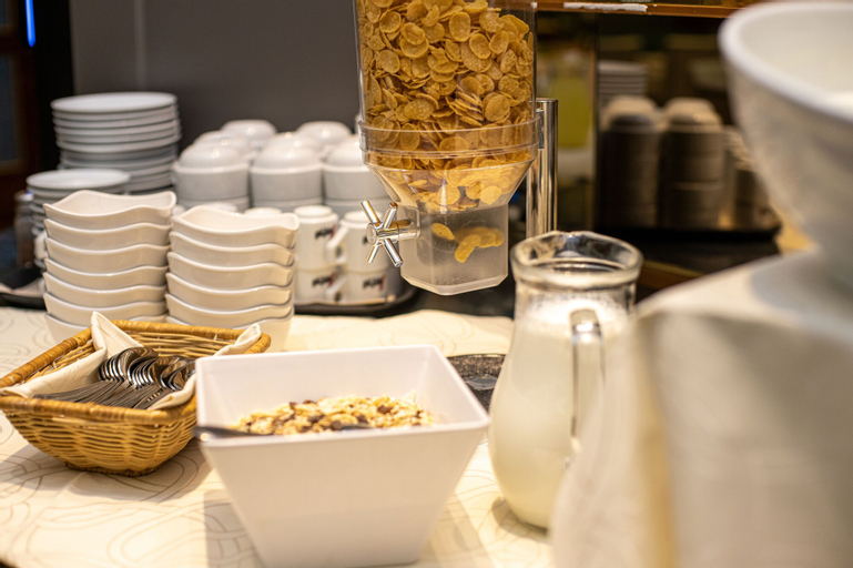 Food & Drinks 10