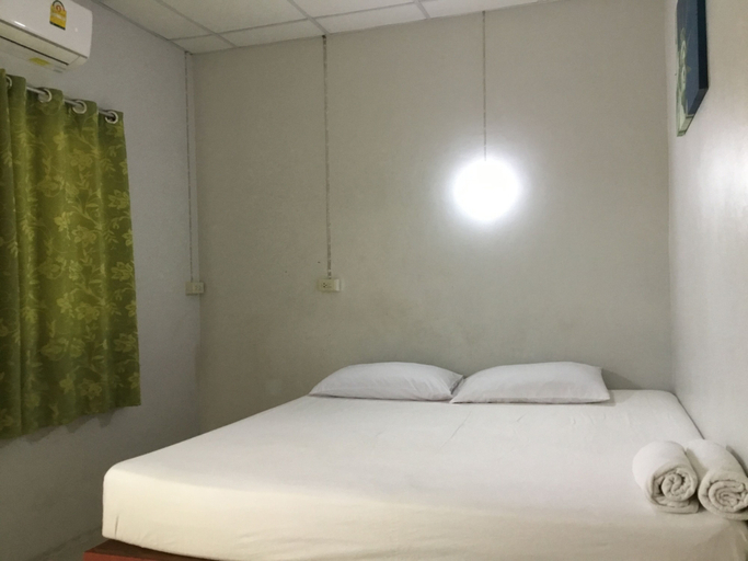 Bedroom 2, Mulberry resort, Kra Buri