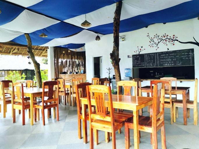 Public Area, Kokomo Dive Resort, Mambajao