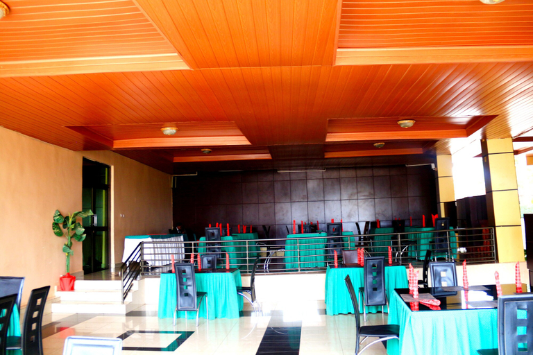 Food & Drinks 5, Hotel Hilltop Country Club, Kicukiro