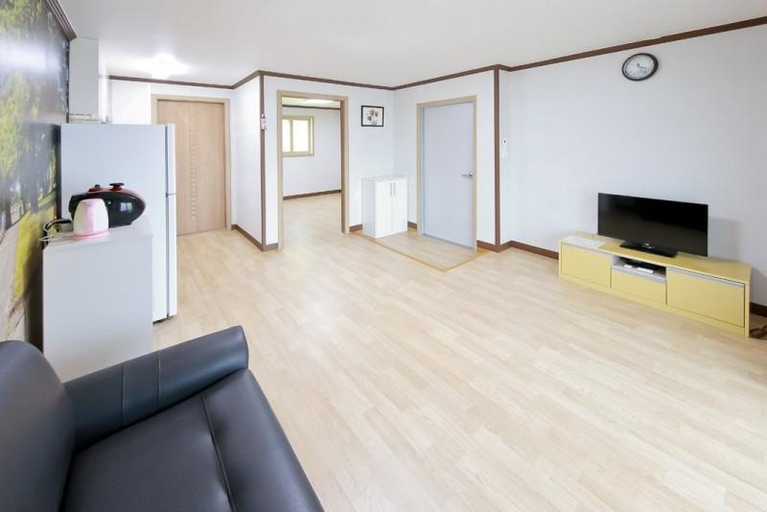 Others 5, Yesan Sanmaru Pension, Yesan