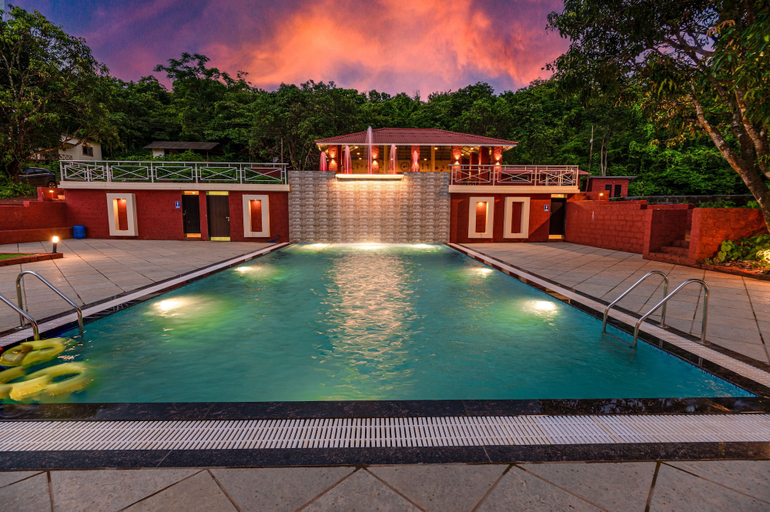 Sport & Beauty, Chinar Wood Resort Dapoli, Ratnagiri