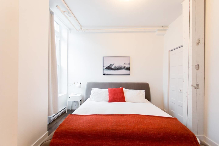 Bedroom 4, Amazing Plateau Loft Steps Away From Mount-royal, Montréal