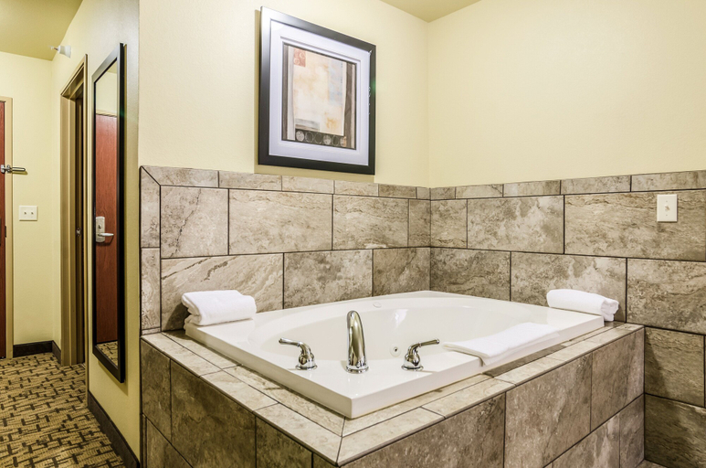 Bathroom 4, Cobblestone Inn & Suites - Ord, Valley