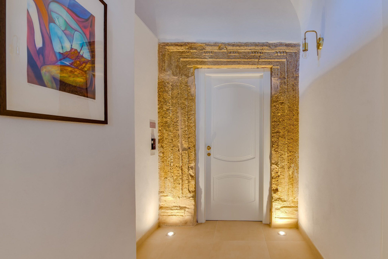 Bathroom 5, L'Antro di Dedalo, Agrigento
