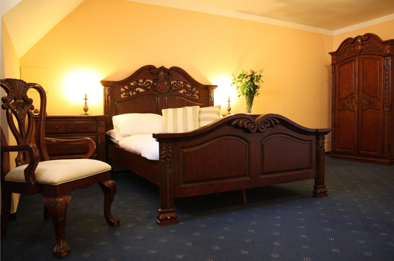 Bedroom 3, Prague Golden Age, Praha 1