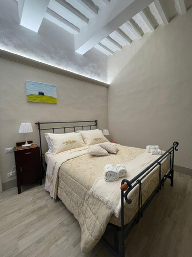 Bedroom 2, Pienzalettings, Siena