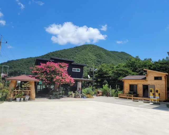 Exterior & Views 1, Uljin Forest Lodge Pension, Uljin