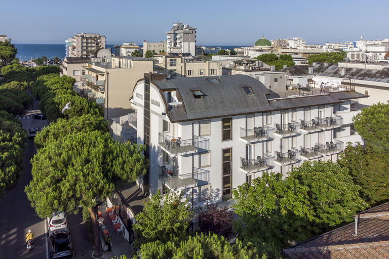 Exterior & Views 2, Hotel Luana, Rimini