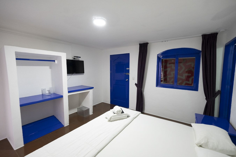 Bedroom 5, Hotel Partyholic, Cozumel