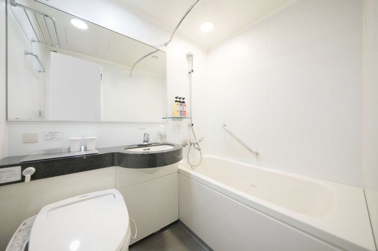 Bathroom 6