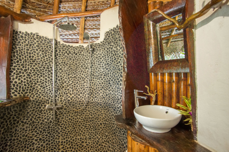 Bathroom 5, Ninamu Resort - All Inclusive