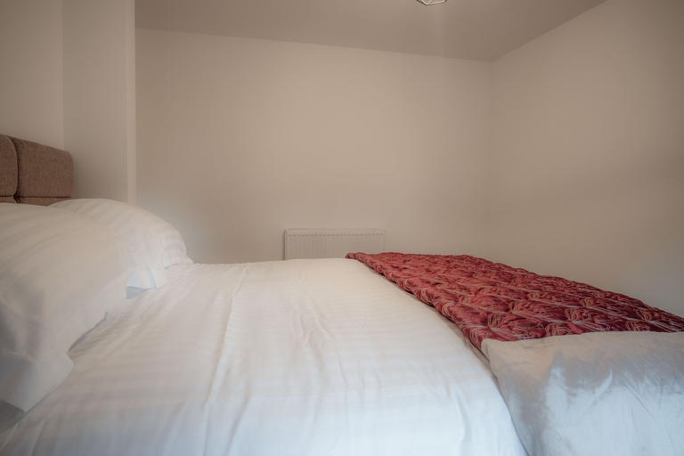 Bedroom 2, Church Terrace - 3 Bedroom Cottage - Saundersfoot, Pembrokeshire