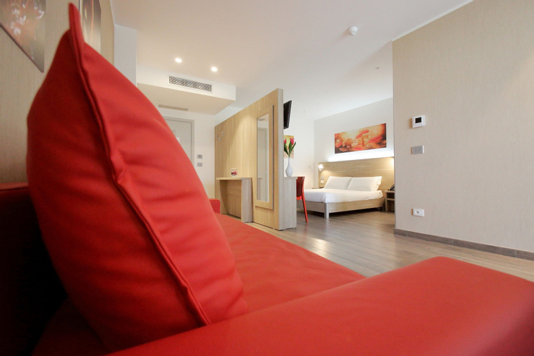 Bedroom 24