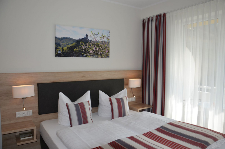 Bedroom 17