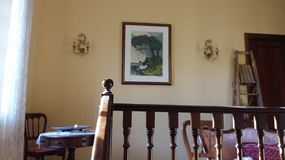 Others 5, Villa Anna, Ancona