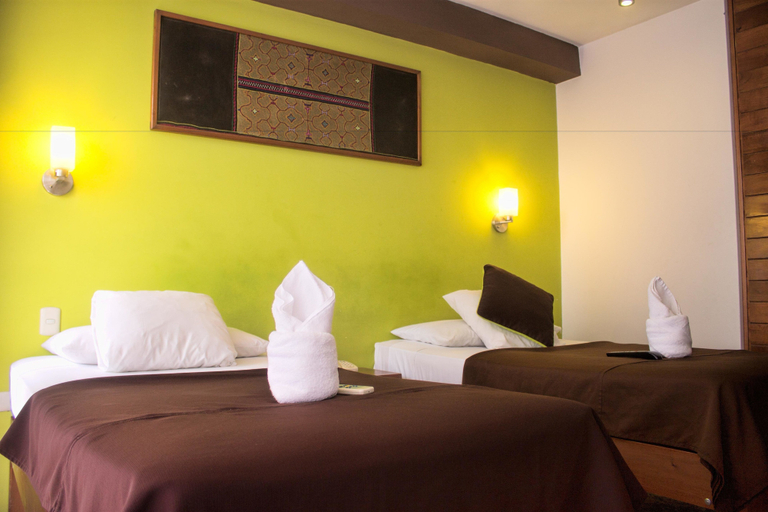 Bedroom 4, Amazon Apart Hotel, Maynas