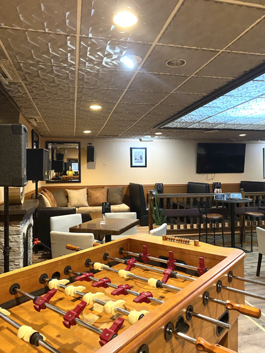 Food & Drinks 4, The George Dawson Inn & Conference Centre, Peace River