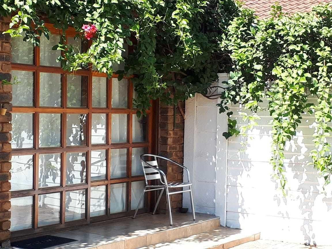 Others 5, 8 Soenie Avenue Self Catering, City of Tshwane