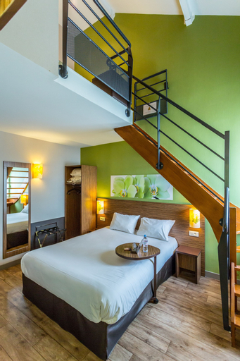 Bedroom 14