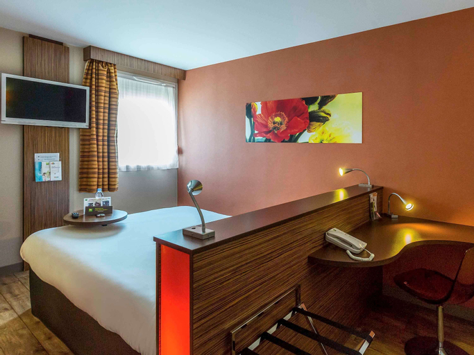 Bedroom 18