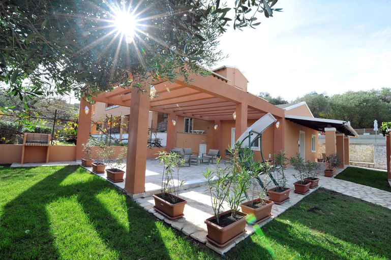 Exterior & Views 2, Pyramid City Apartments, Ionian Islands