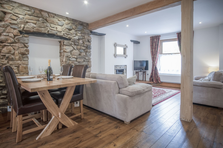 Others 4, Church Terrace - 3 Bedroom Cottage - Saundersfoot, Pembrokeshire