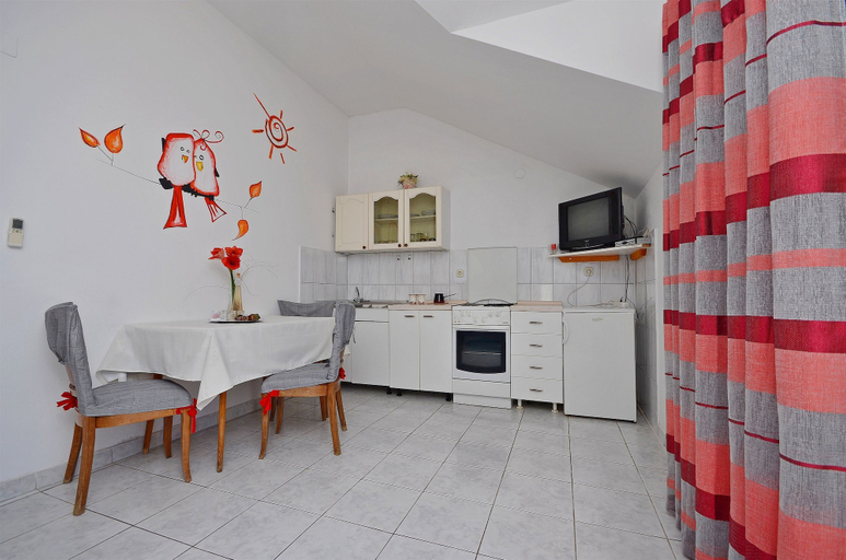 Others 4, Apartments and Rooms Bepina, Vodice