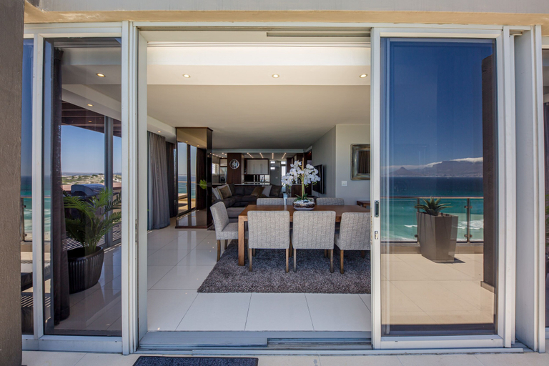 Exterior & Views 2, Infinity Self-Catering Apartments, City of Cape Town
