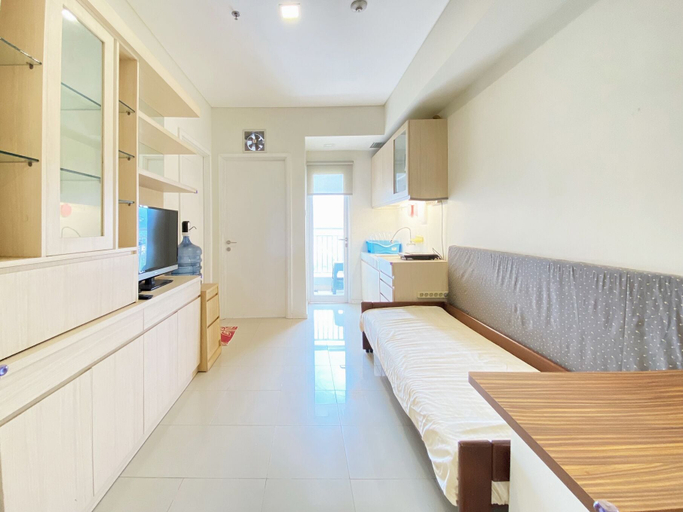 Interior, Fancy And Nice 2Br Apartment At Parahyangan Residence, Bandung