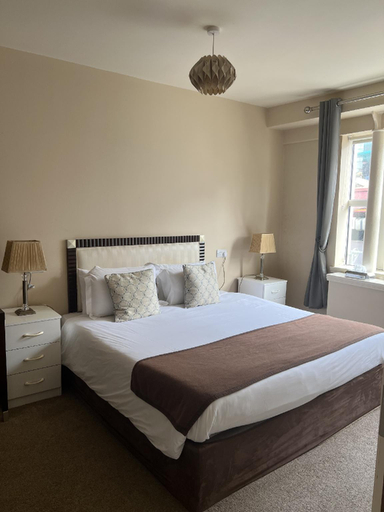 Bedroom 2, The Townhouse