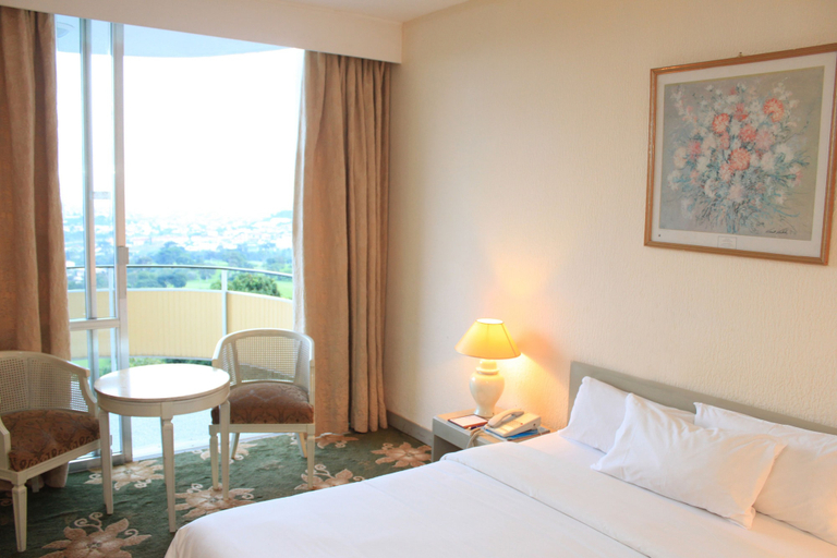 Bedroom 3, Hotel Mont Fébé, Mfoundi