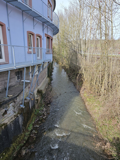 Exterior & Views 18