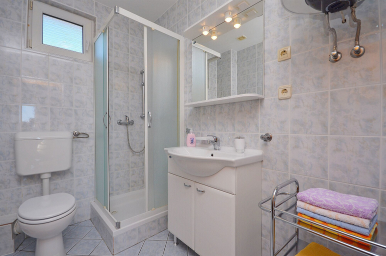Bathroom 4, Apartments Sweet Escape, Vodice