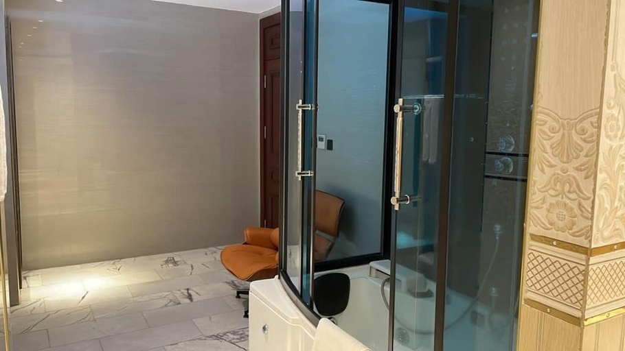 Bathroom 5, Best Premier Maitama Residence, Bwari