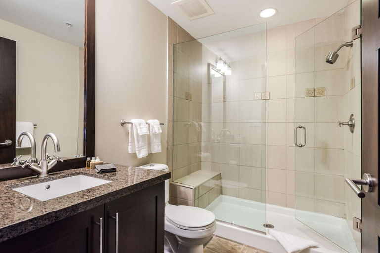 Bathroom 3, Hayden Lodge by iTrip Aspen Snowmass, Pitkin
