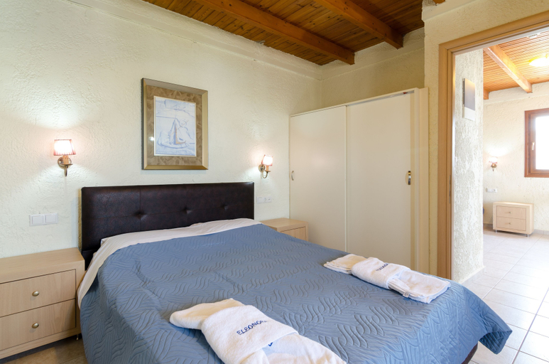 Bedroom 5, Eleonora Anissaras, Crete