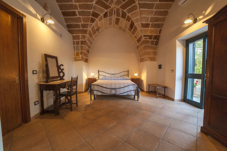 Bedroom 3, Masseria Fracchicchi, Lecce