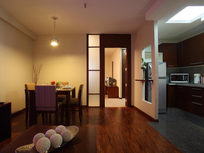 Dining Room 2