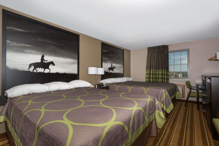 Bedroom 3, Super 8 by Wyndham Douglas, Converse