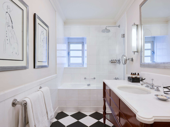 Bathroom 5, The Savoy, London