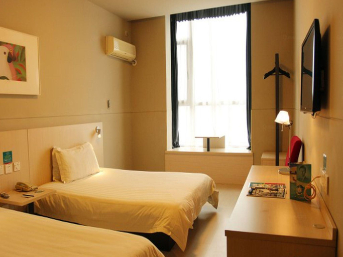 Bedroom 2, Jinjiang Inn Tiayuan Wuyi Square, Taiyuan