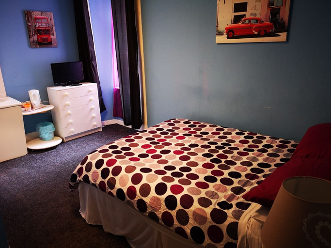 Bedroom 3, Claredon Hotel, Argyll and Bute