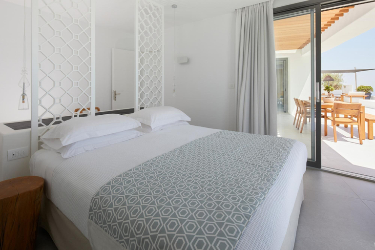 Others 3, Kamini White I Villa, South Aegean
