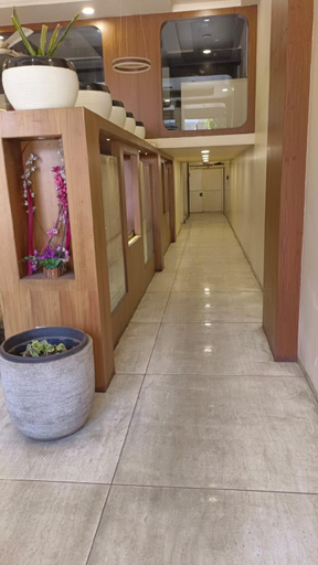 Public Area 2, Hotel Ramkrishna Inn, Kolhapur