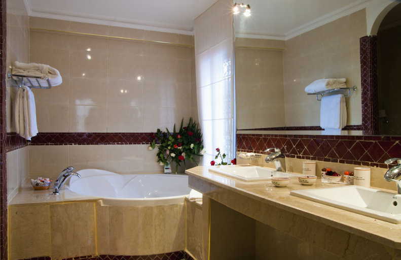 Bathroom 5, Hotel Chems du Lac, Azilal